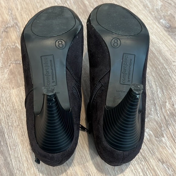 Comfort plus Bootie Heels- Black - Picture 6 of 7